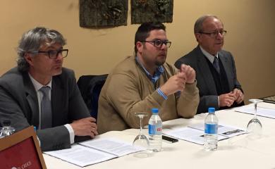 Ignacio Pascual de Castro, presidente del parque PICA, junto a Carlos Fernández y Ginés Pastor.