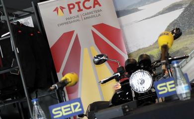 El Parque Empresarial PICA acoge el programa 'Hoy por Hoy Sevilla' en las instalaciones de Grupo Todomoto Automoción